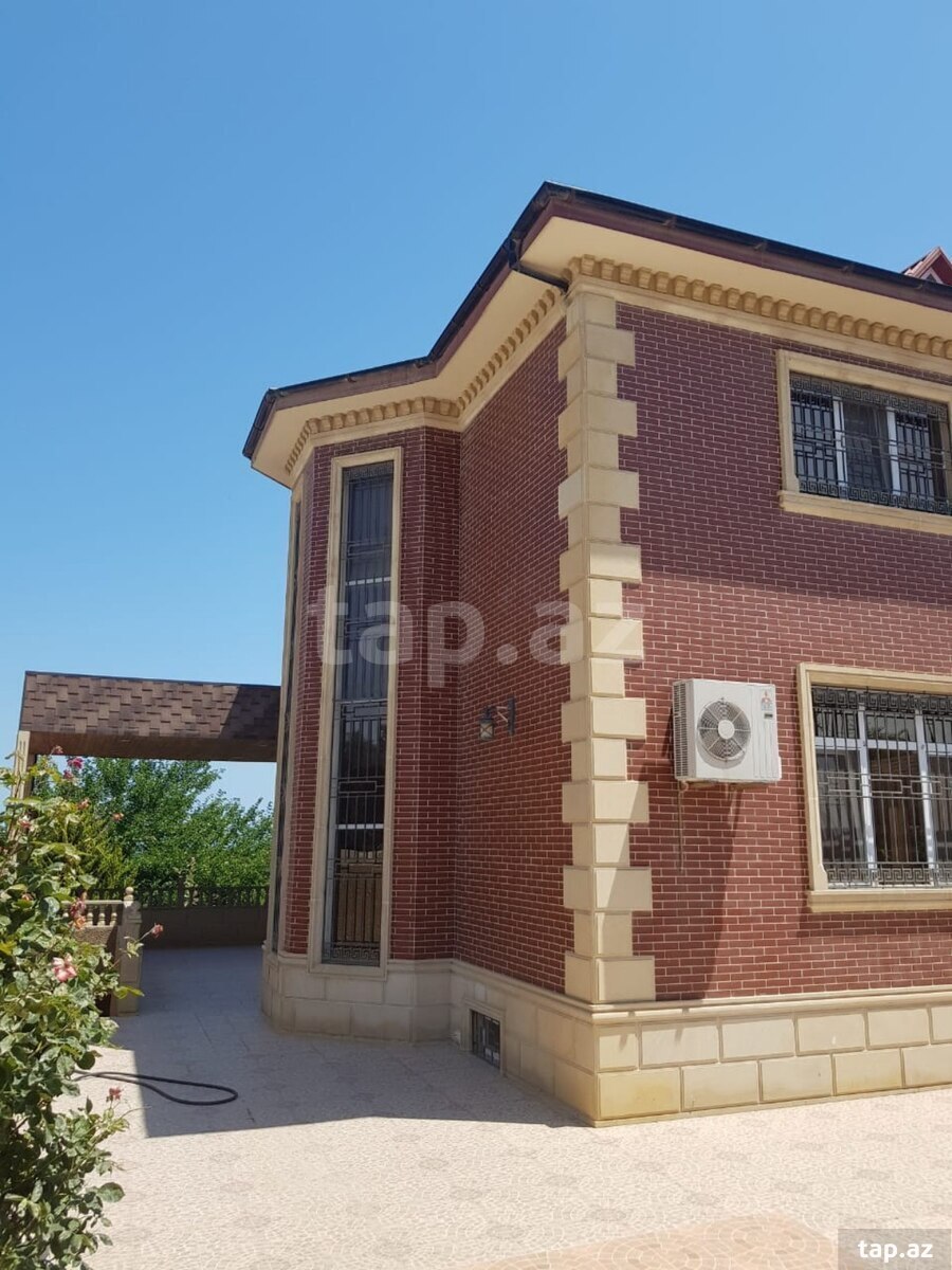 Bağ evi, Novxanı qəs.
