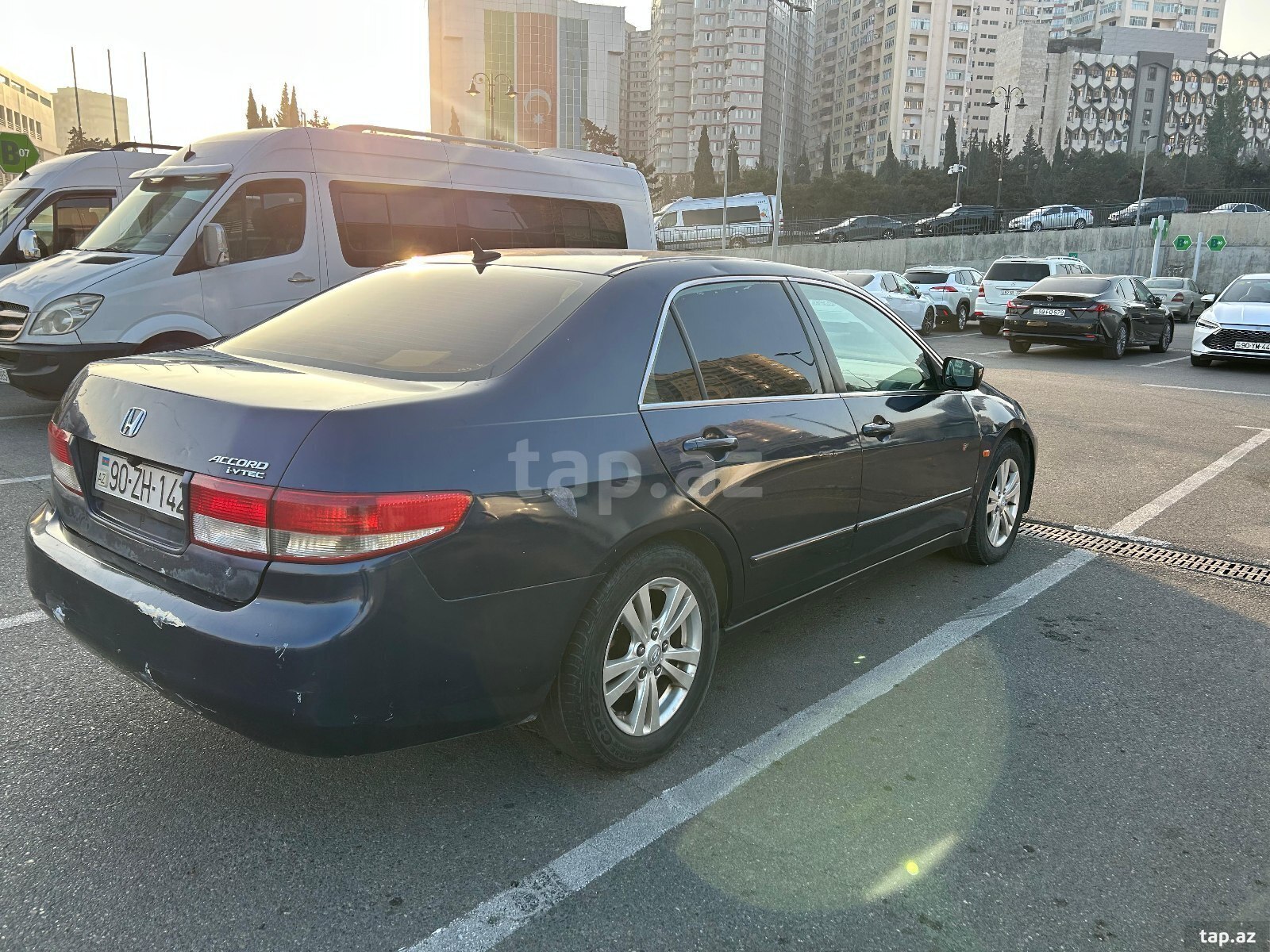 Honda Accord, 2004 il (2)