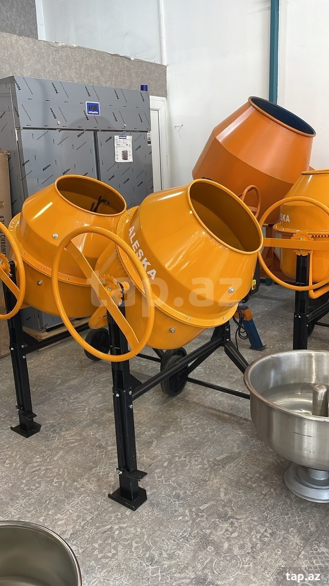 Beton qarışdıran aparat
