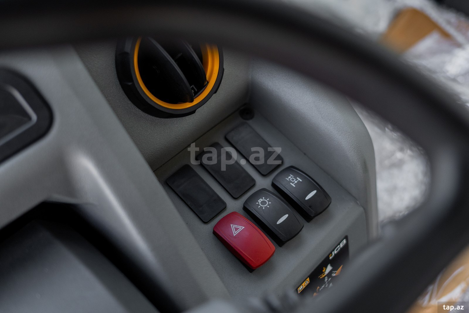 JCB 3CX PLUS, 2025 il (8)