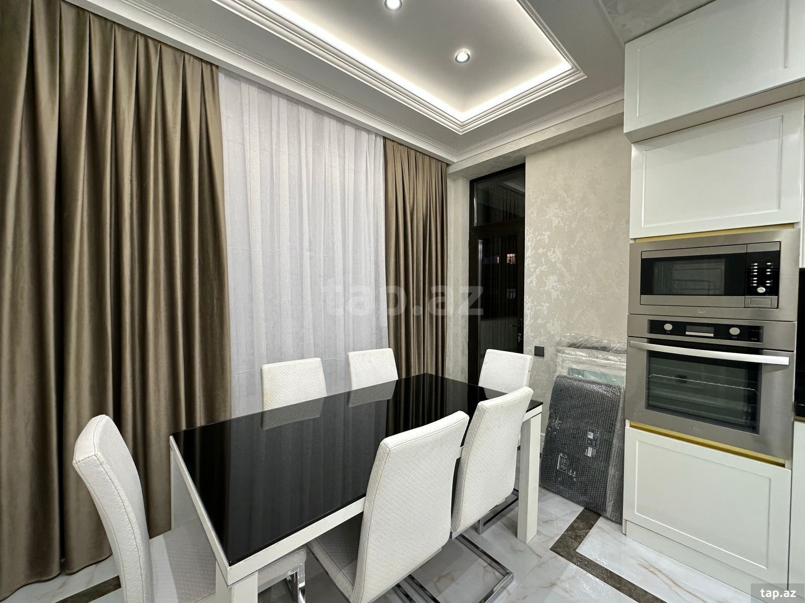 4-otaqlı yeni tikili, Ağa Neymətulla küç., 144 m²