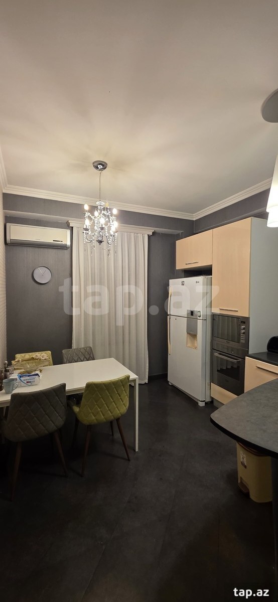5-otaqlı yeni tikili kirayə verilir, 28 May m., 200 m² (5)