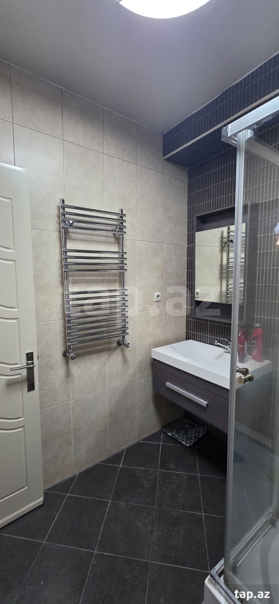 5-otaqlı yeni tikili kirayə verilir, 28 May m., 200 m² (17)
