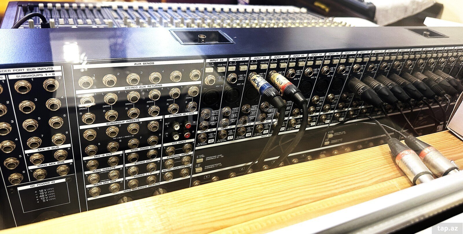 Behringer MX9000 48/24-Channel 8-Bus mikşer (5)