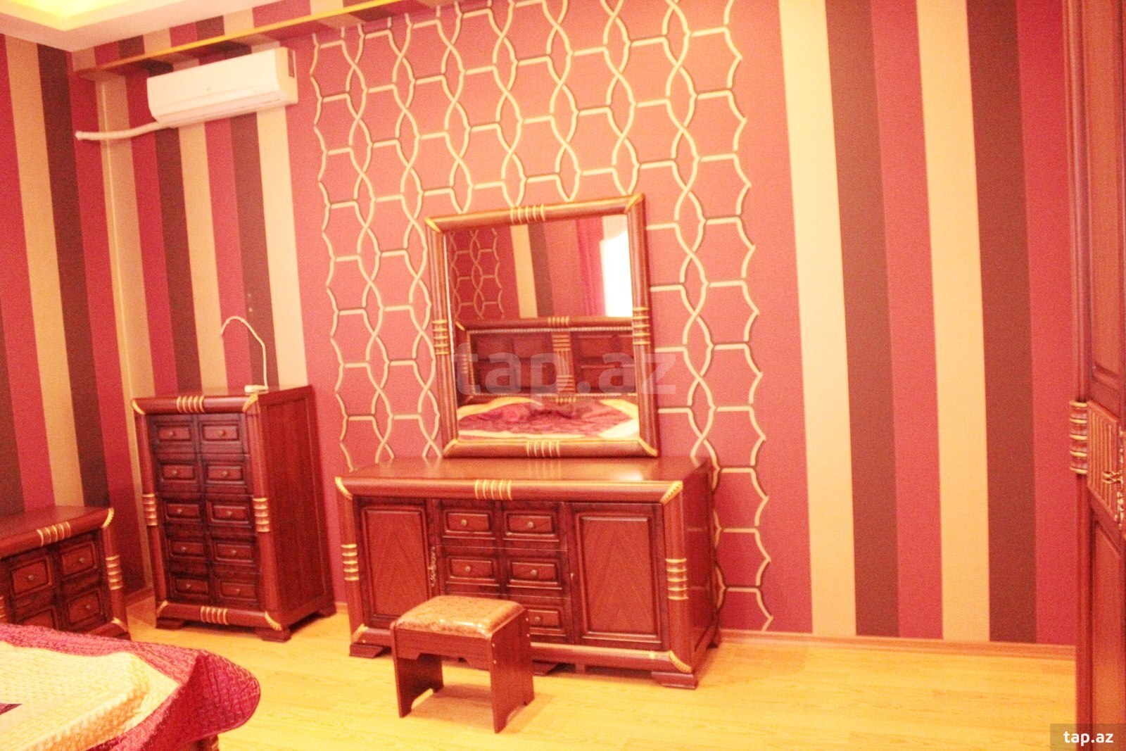 Villa kirayə verilir, Gənclik m.