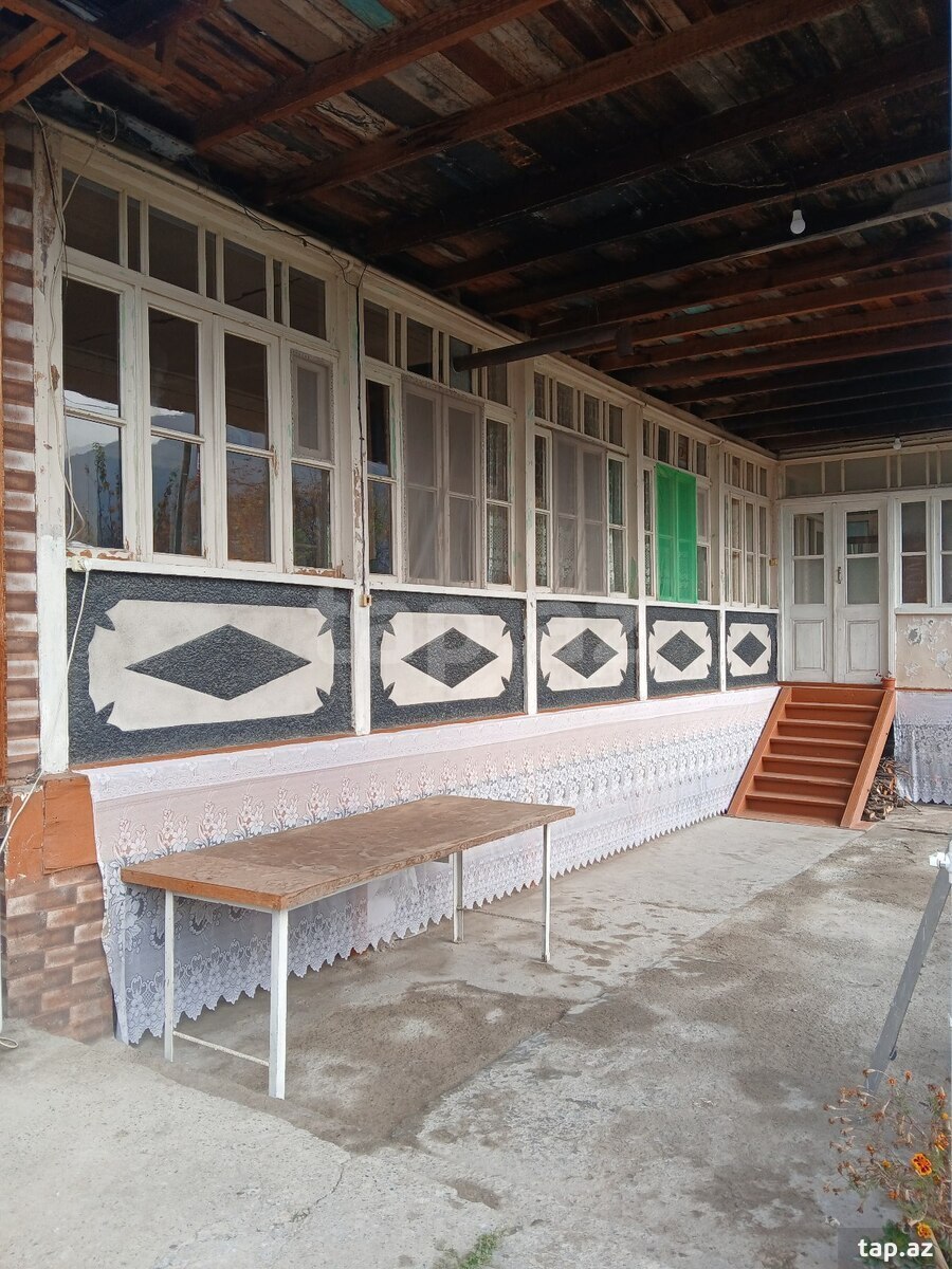 Həyət evi, Şəki ş. (3)