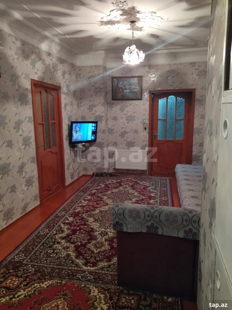 Həyət evi, Səbail r. (2)