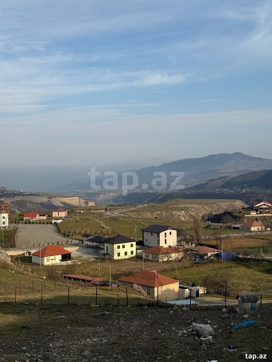 Torpaq satılır, Qusar