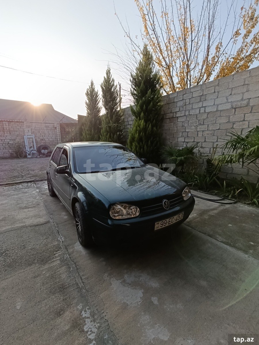 Volkswagen Golf GTI, 2000 il (2)