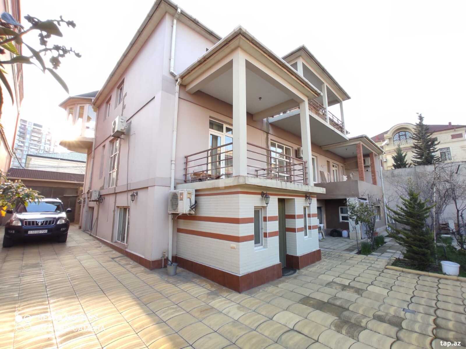 Villa, 6-cı mkr. (7)