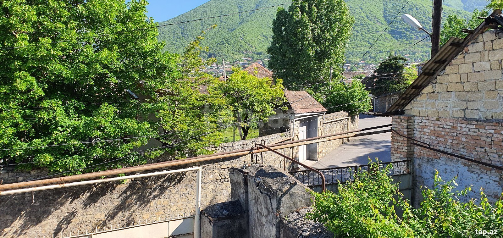 Həyət evi, Şəki ş.
