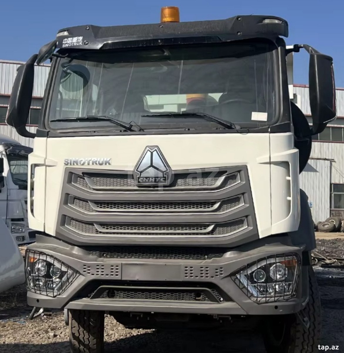 Özüboşaldan yük maşını HOWO 8x4, 2023 il