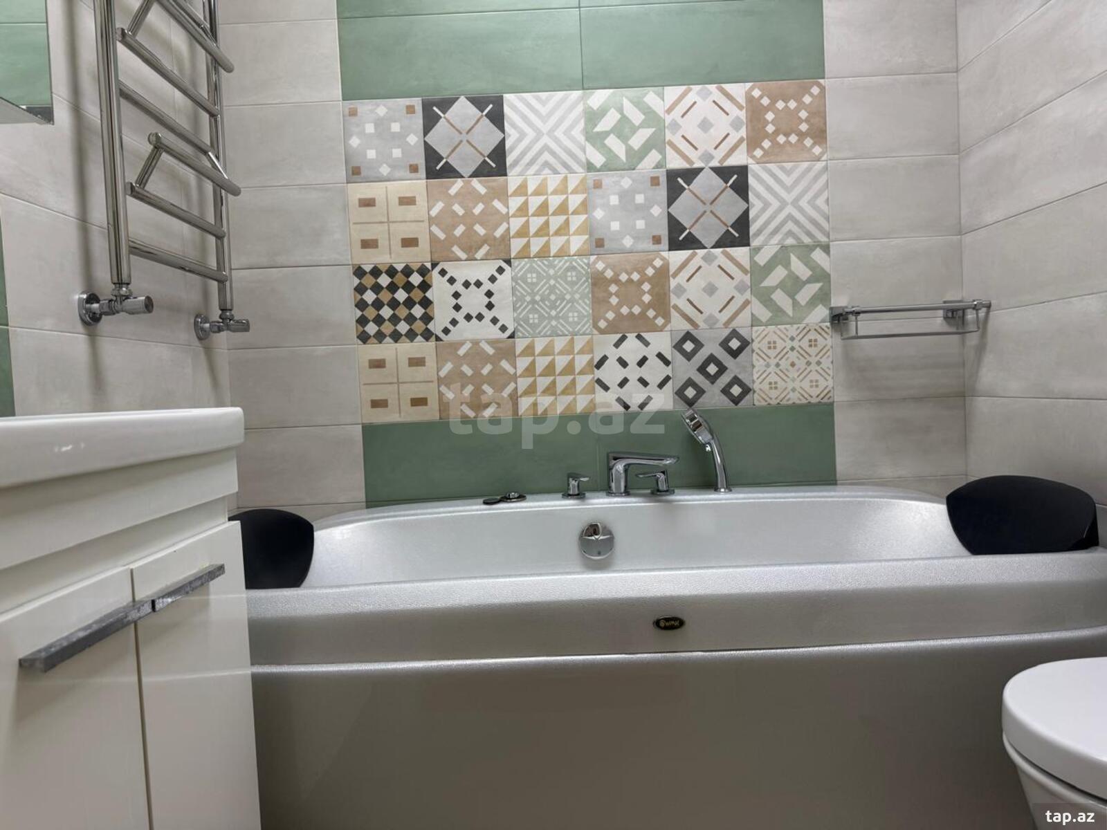 6-otaqlı yeni tikili, Qara Qarayev m., 270 m² (11)