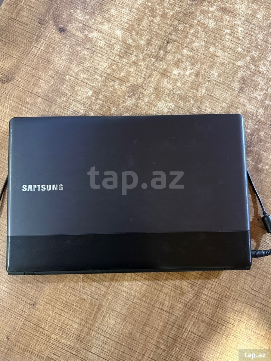 Noutbuk Samsung (2)