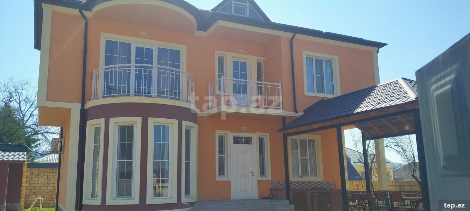 Villa, Qəbələ ş.