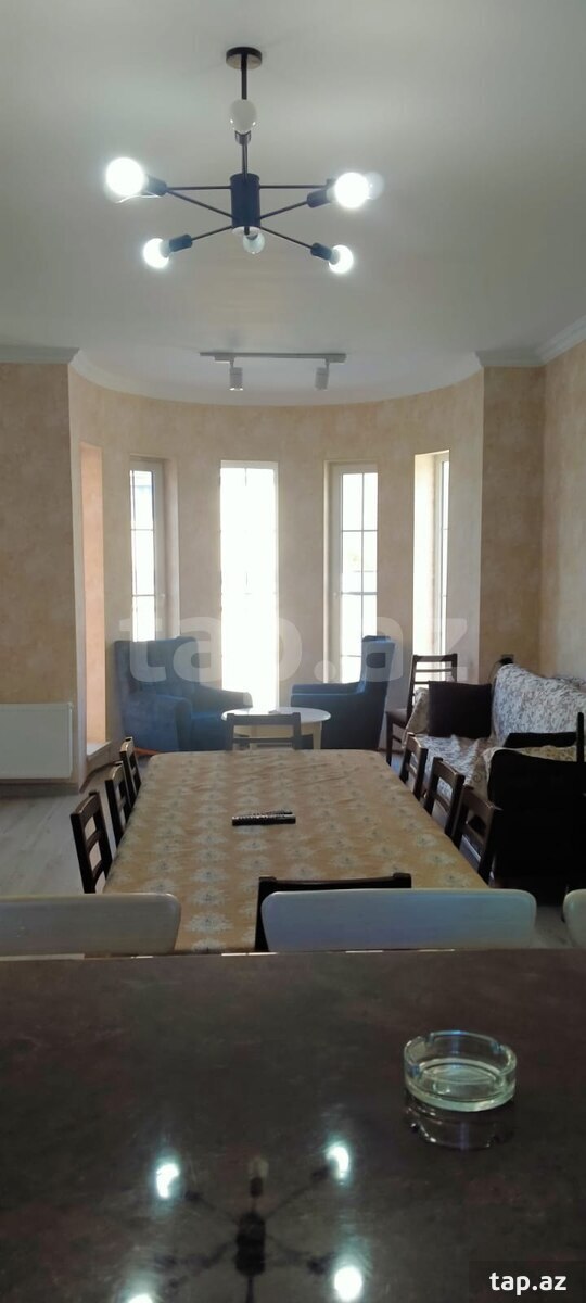 Villa, Qəbələ ş. (15)