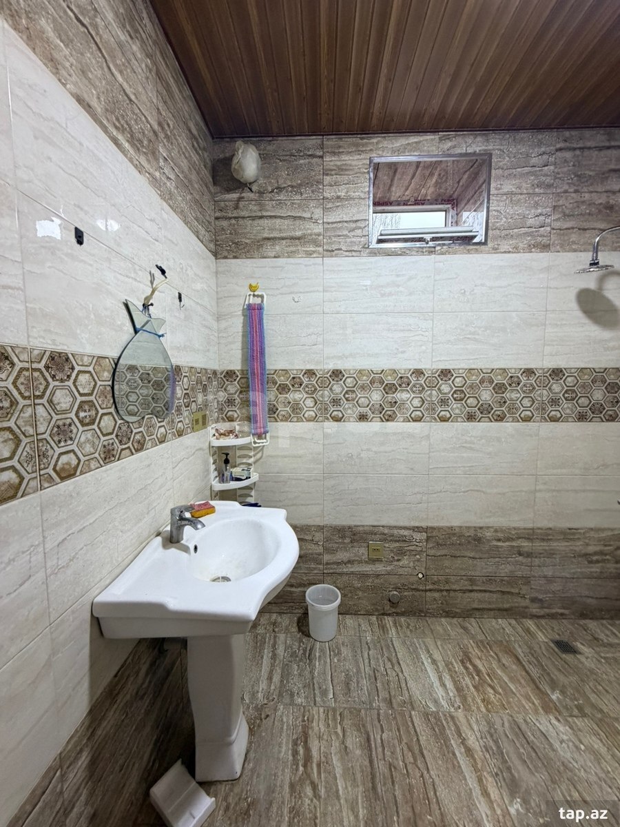 Həyət evi, Qusar r. (10)