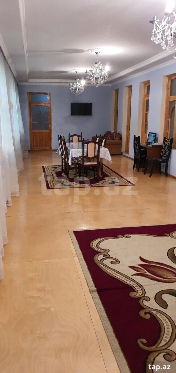Həyət evi, Şəki ş.