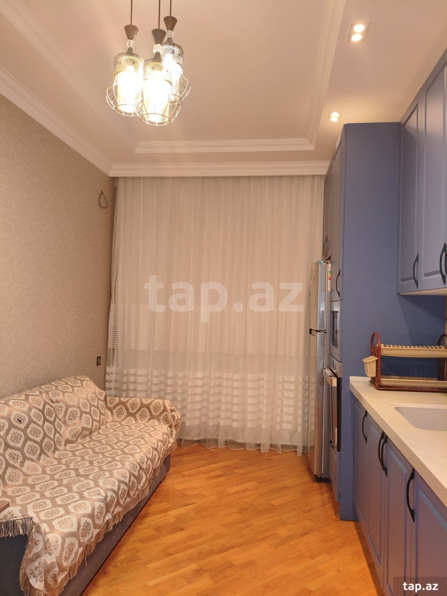 2-otaqlı yeni tikili kirayə verilir, 8-ci mkr., 105 m² (7)