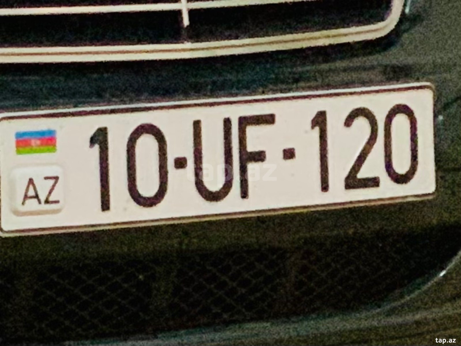 Avtomobil qeydiyyat nişanı - 10-UF-120