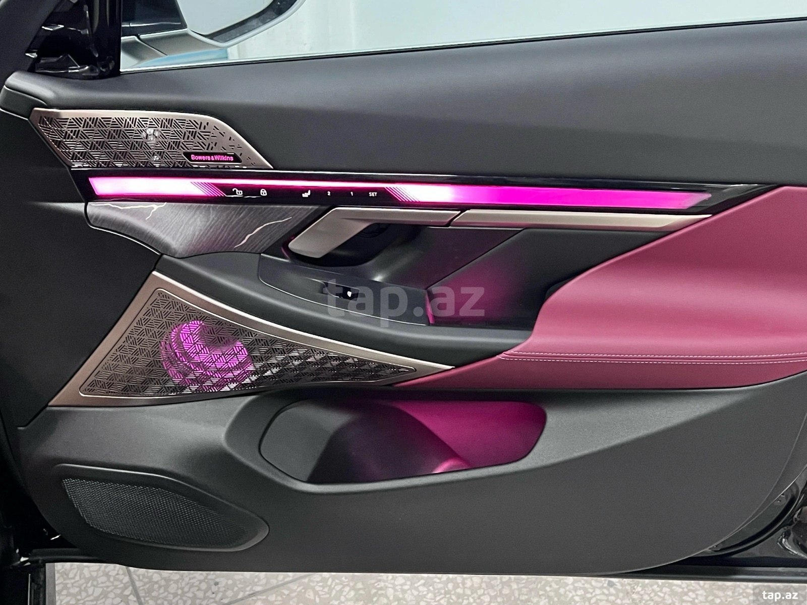 BMW G60 Bowers Wilkins dəsti (9)