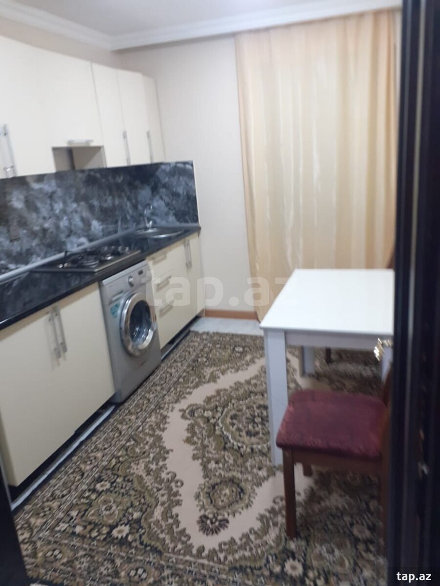 Həyət evi kirayə verilir, 7 Mkr. (8)