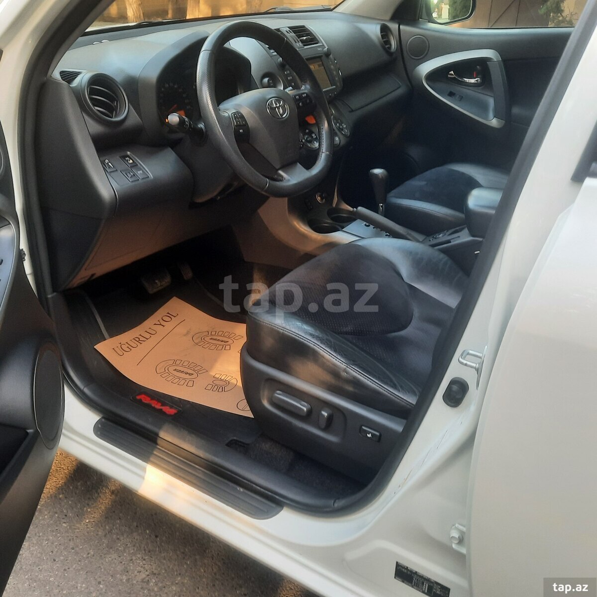 Toyota RAV 4, 2011 il (21)