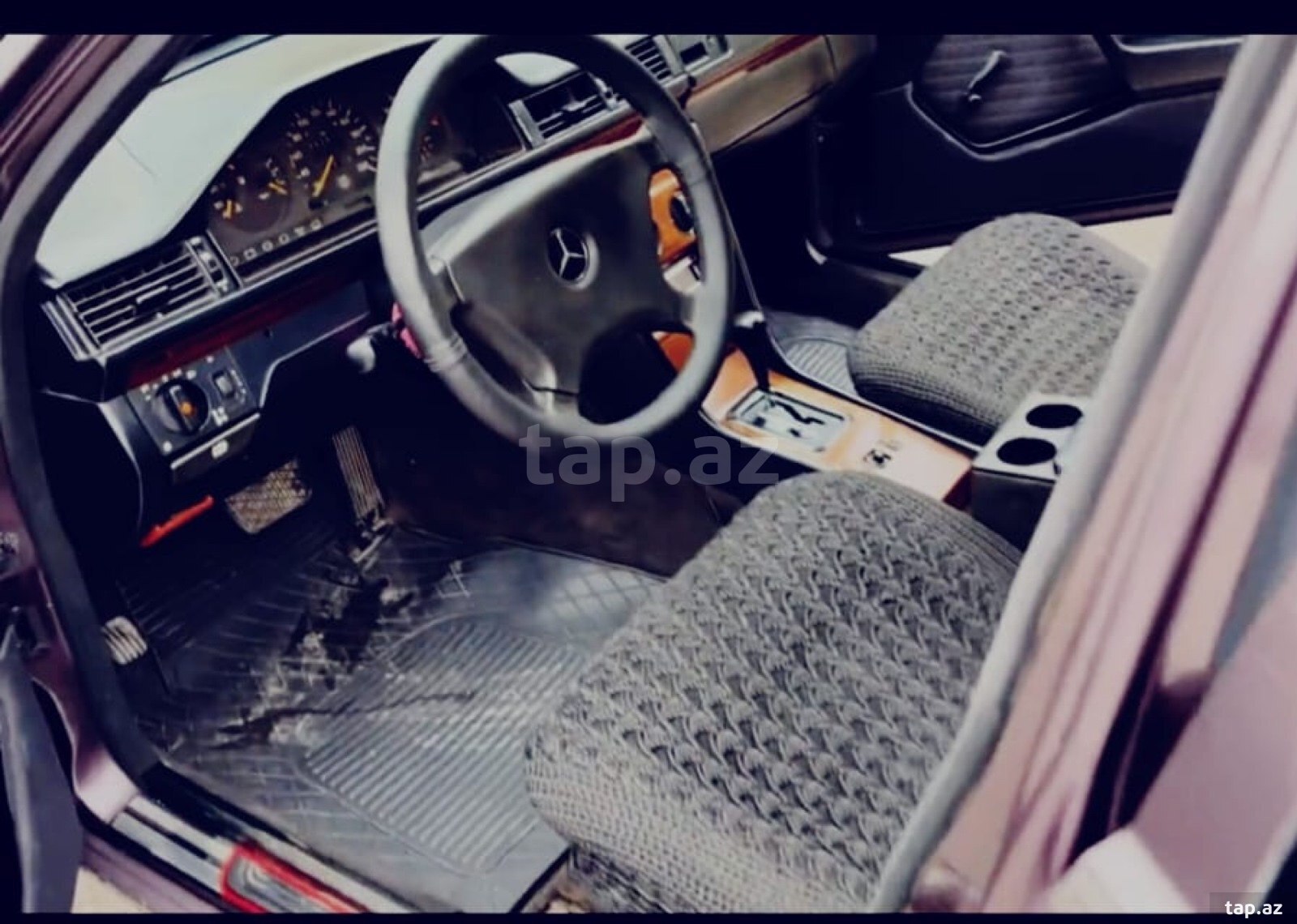 Mercedes E 230, 1993 il (6)
