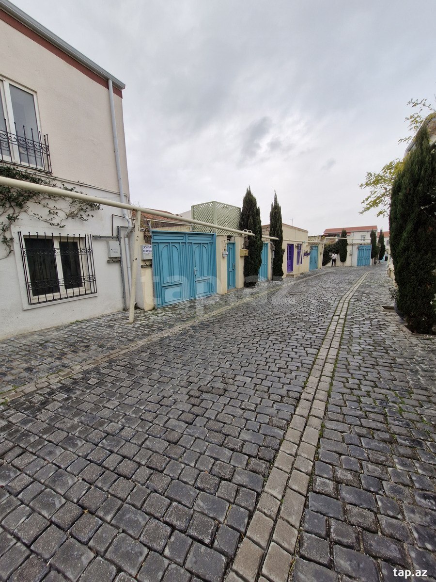 4 otaqlı həyət evi satılır, Balaxanı, Bakı