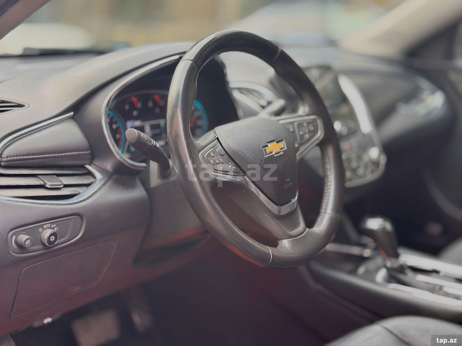 Chevrolet Malibu, 2018 il (8)