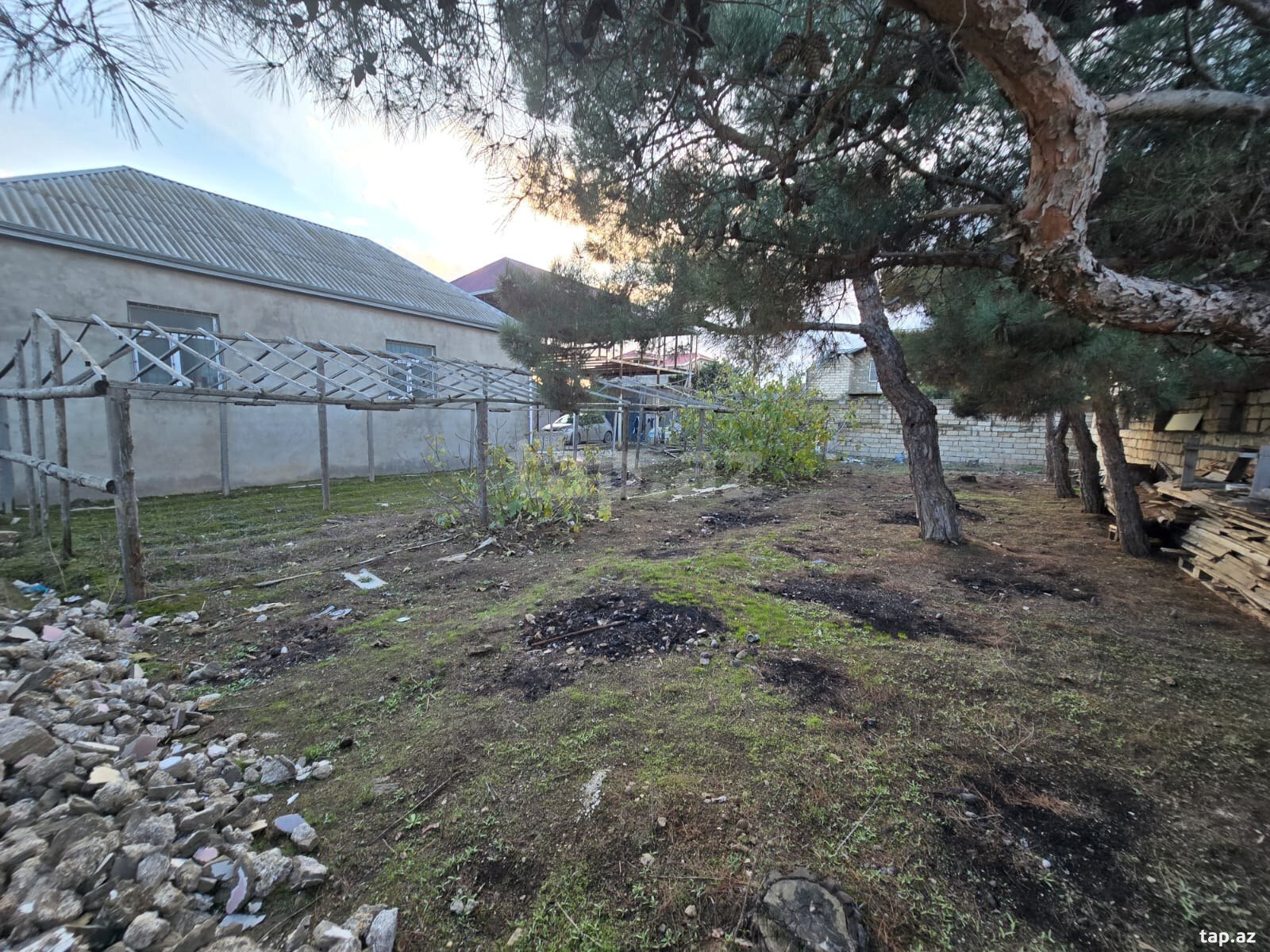 Həyət evi, Ramana qəs. (8)