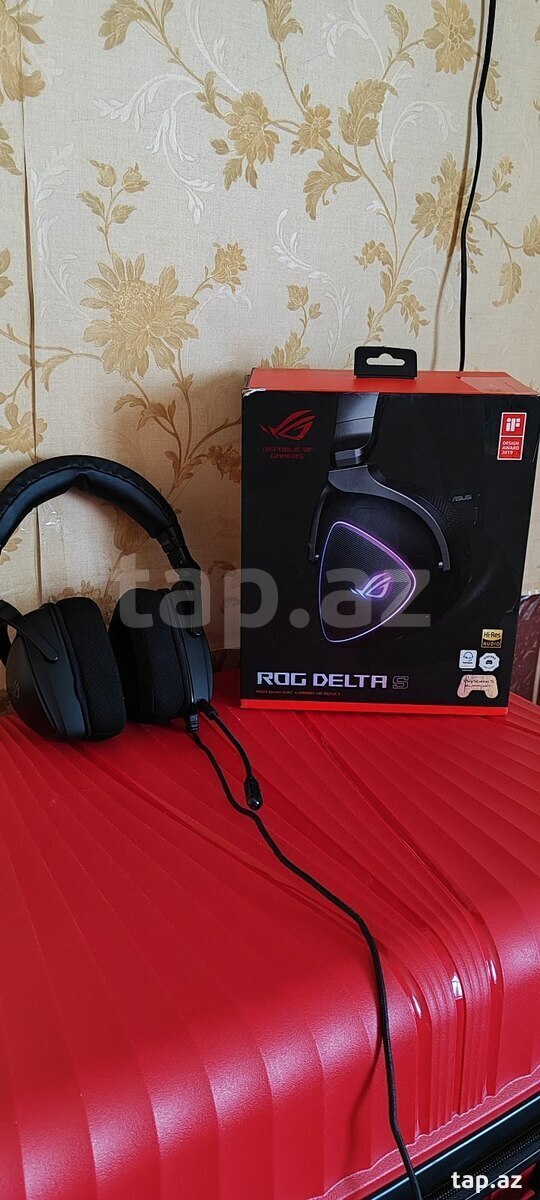 Qulaqlıq Asus rog delta s (2)