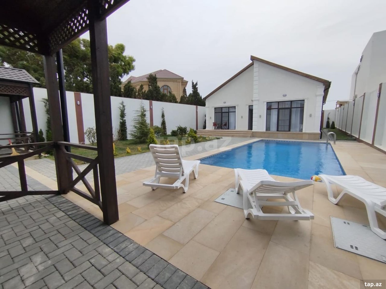 Bağ evi kirayə verilir, Mərdəkan qəs. (8)