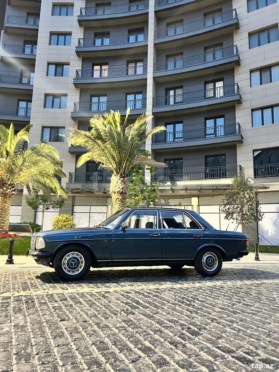 Retro avtomobillərin təmiri və restavrasiyası (18)