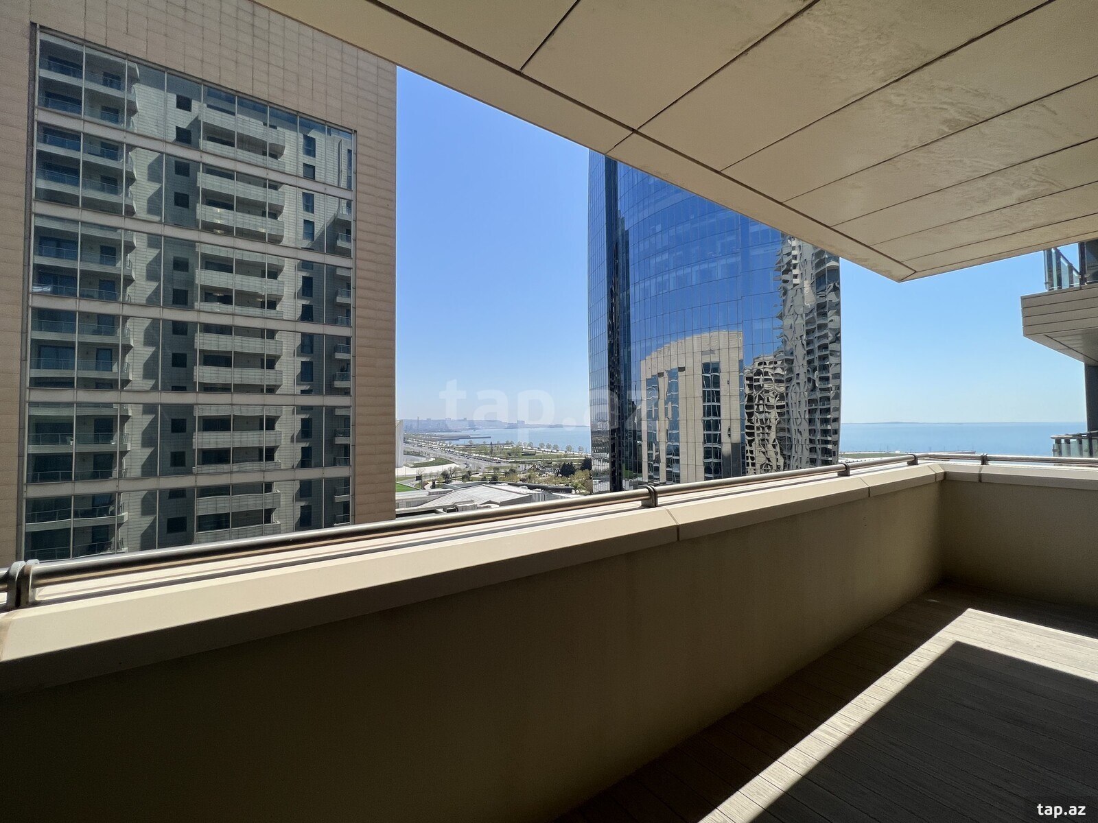 3-otaqlı yeni tikili kirayə verilir, Neftçilər pr., 170 m² (26)