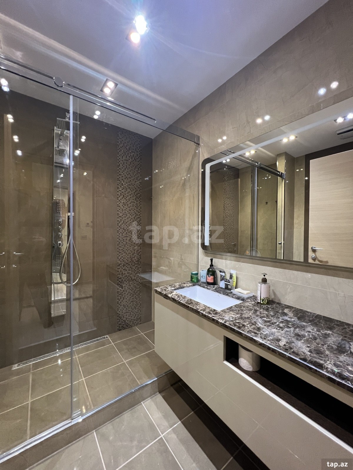 3-otaqlı yeni tikili kirayə verilir, Neftçilər pr., 170 m² (14)