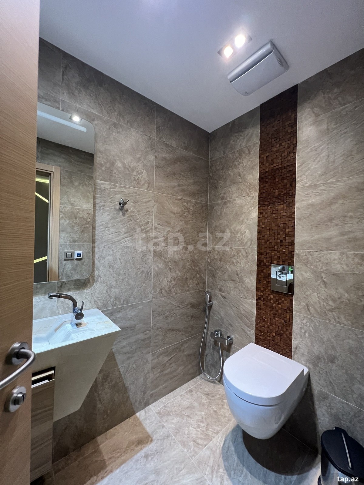 3-otaqlı yeni tikili kirayə verilir, Neftçilər pr., 170 m² (18)
