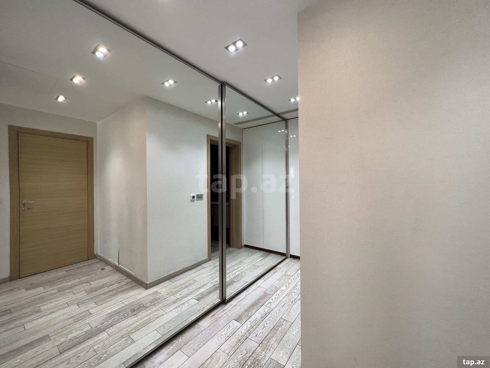 3-otaqlı yeni tikili kirayə verilir, Neftçilər pr., 170 m² (22)