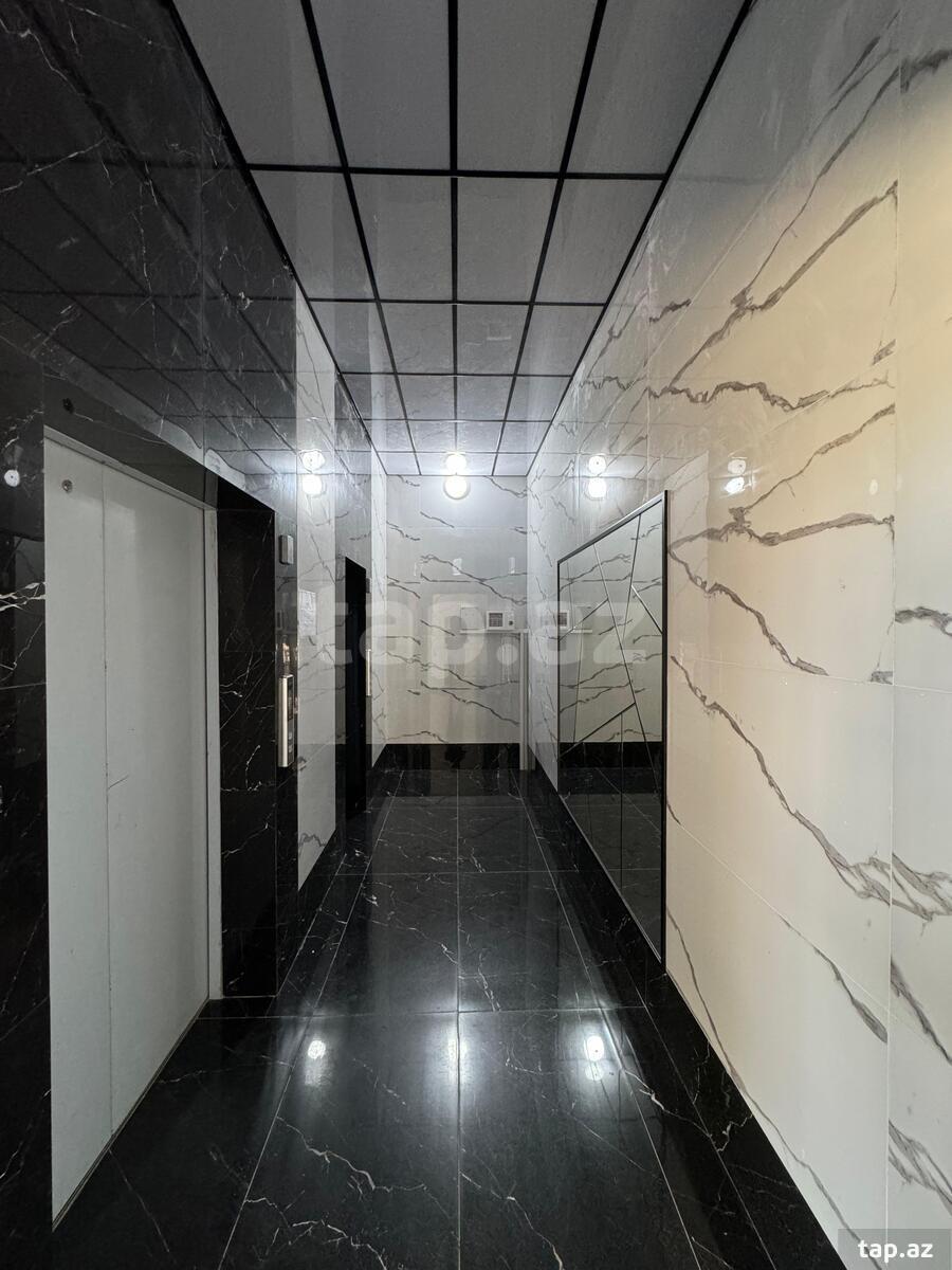 4-otaqlı yeni tikili, 7-ci mkr., 149 m²