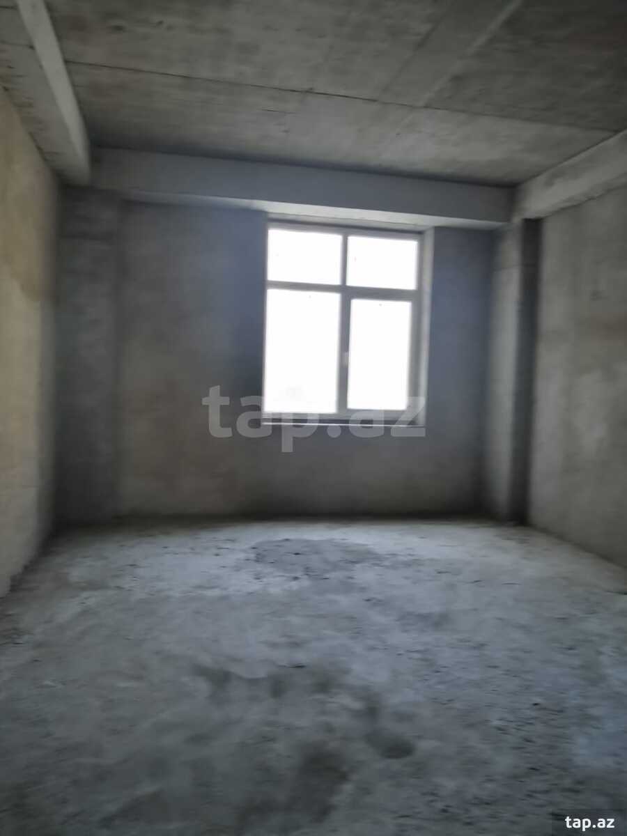 4-otaqlı yeni tikili, 7-ci mkr., 149 m²
