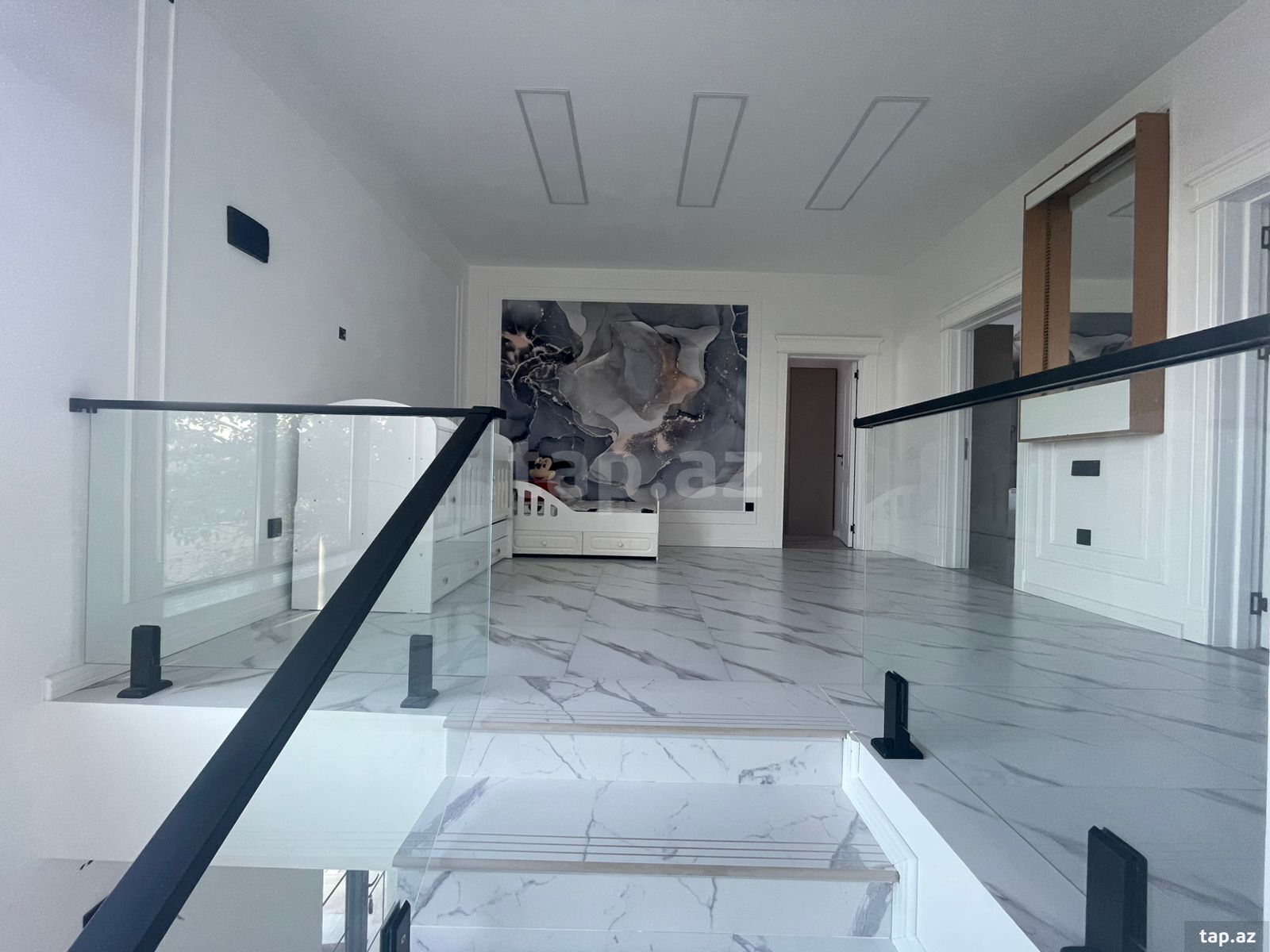Villa kirayə verilir, Şüvəlan qəs. (21)