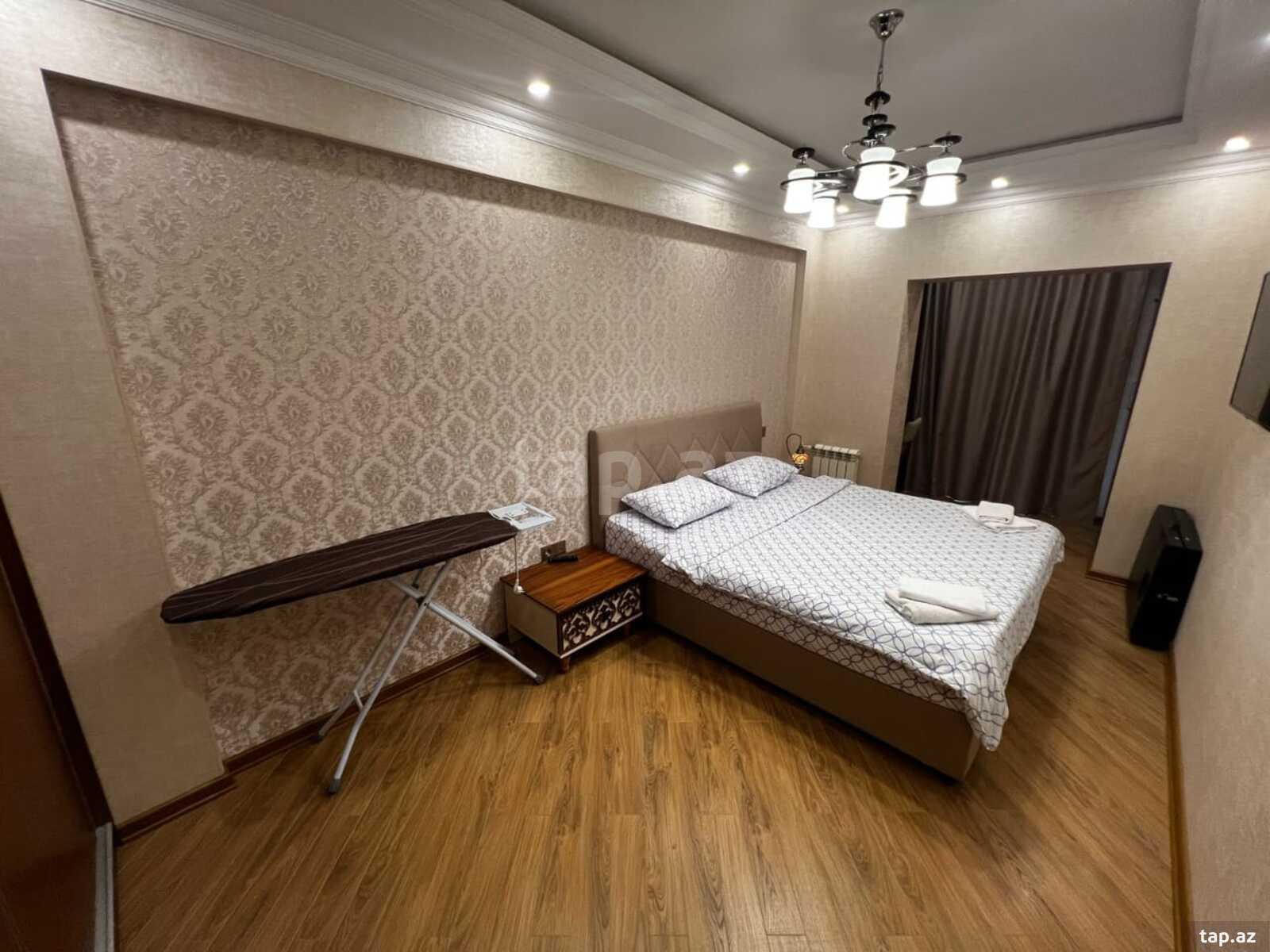 Villa kirayə verilir, Şüvəlan qəs. (33)