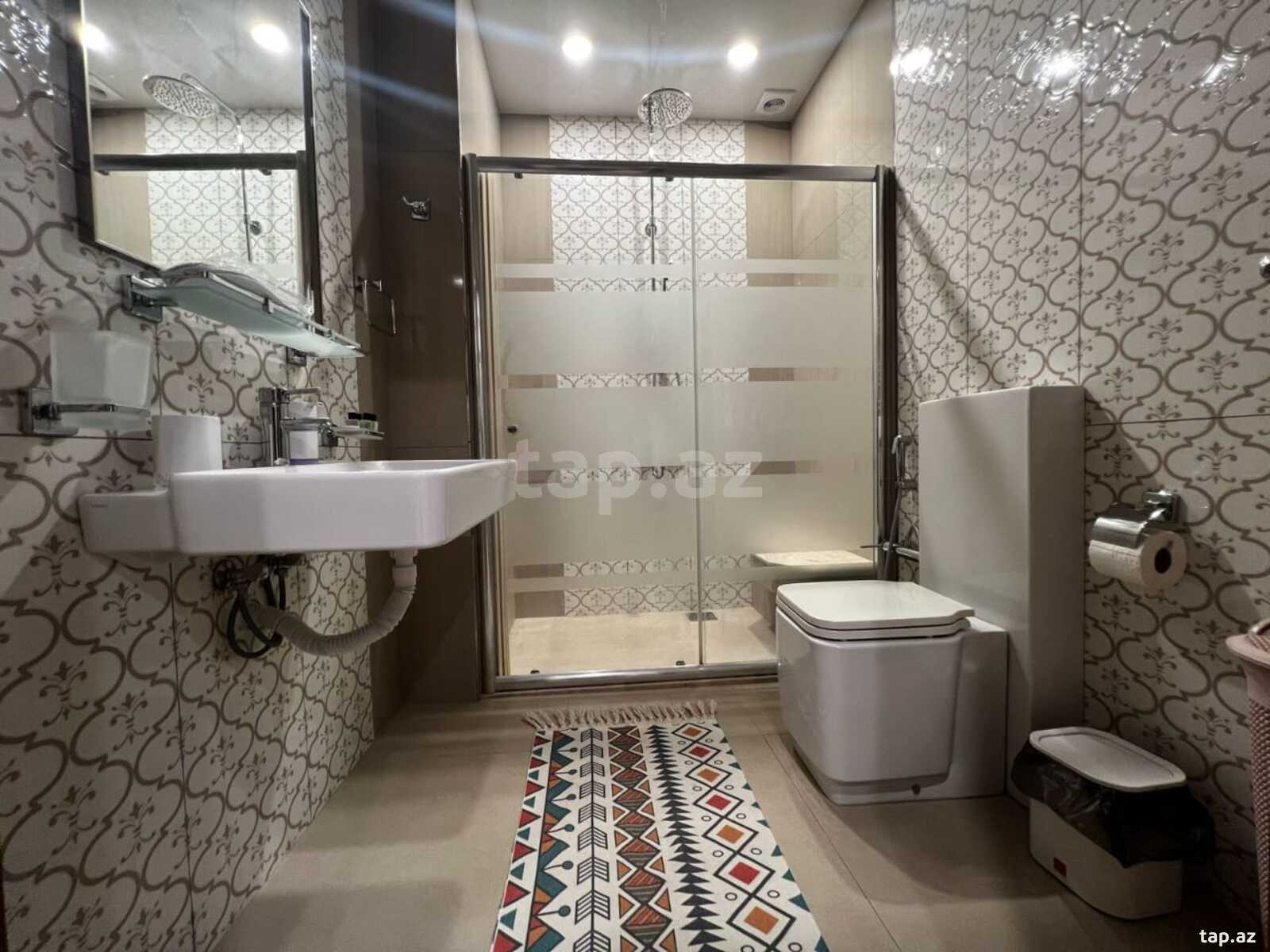 Villa kirayə verilir, Şüvəlan qəs. (30)