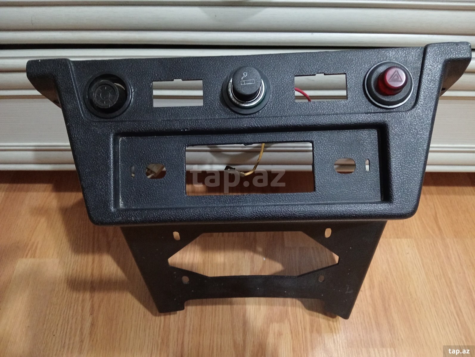 LADA (VAZ) Niva barı