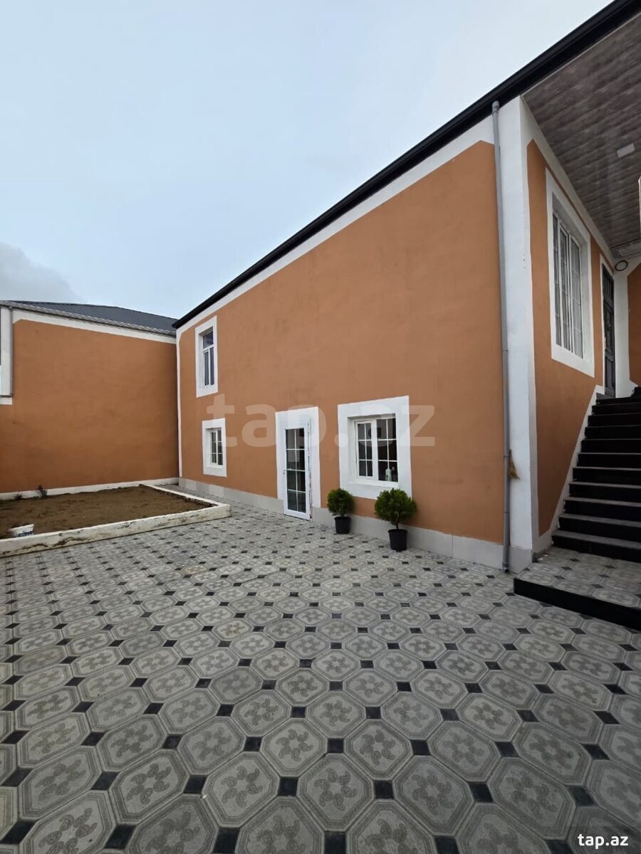 Həyət evi, Binə qəs. (3)