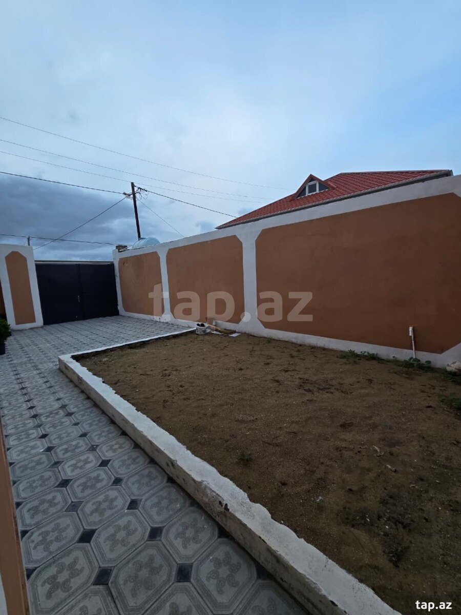 Həyət evi, Binə qəs. (4)