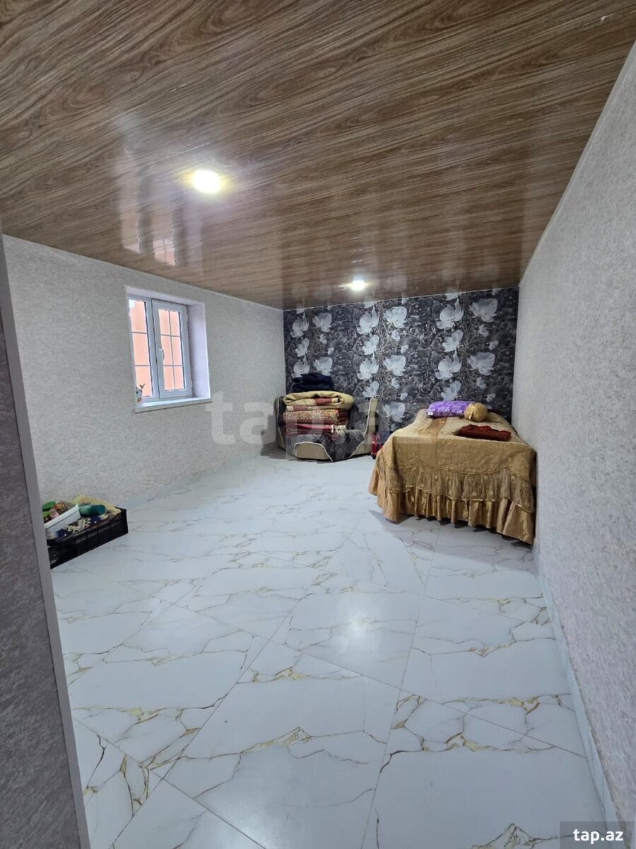 Həyət evi, Binə qəs. (12)
