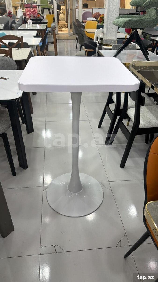 Bar masası