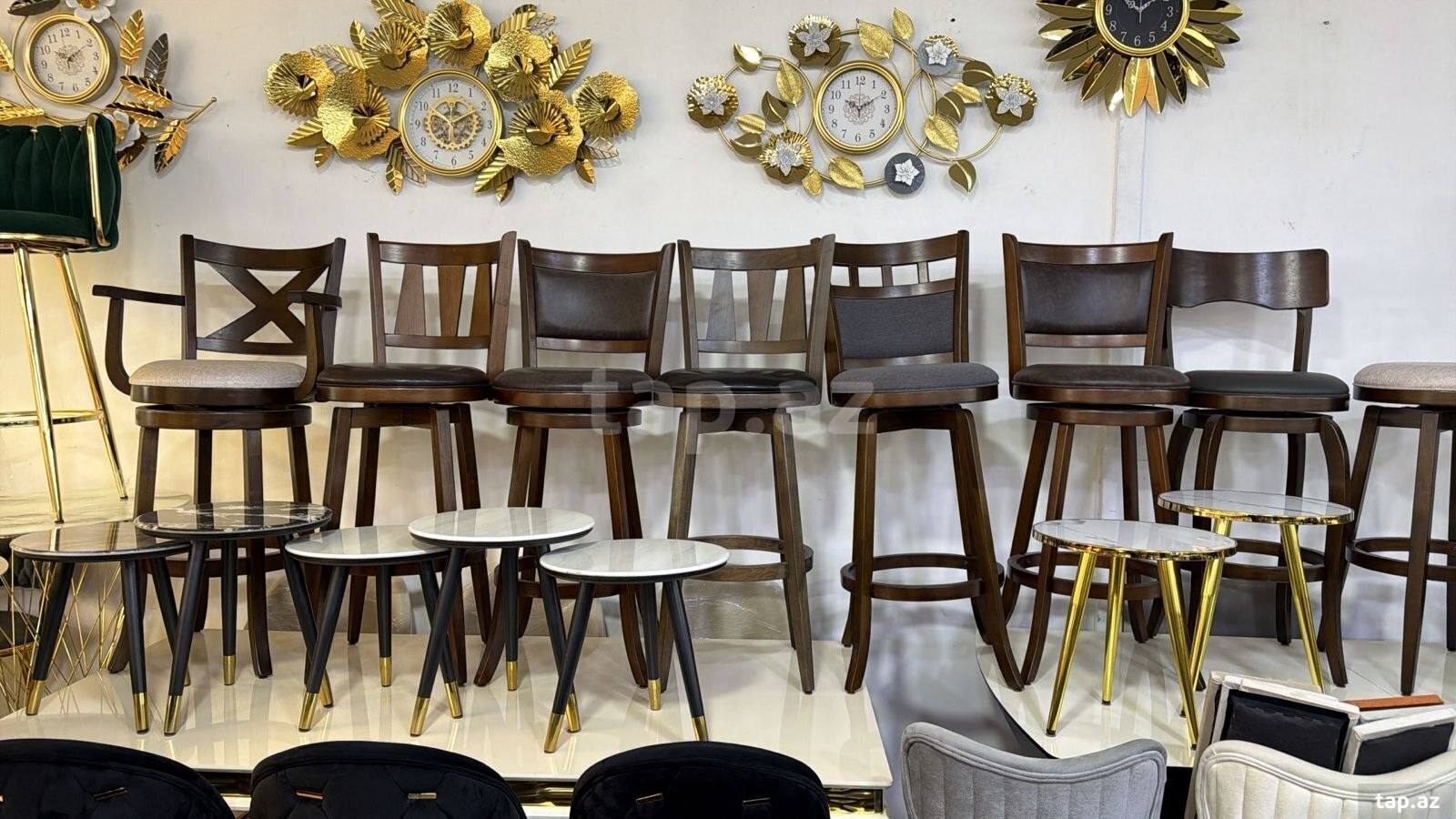 Bar oturacaqları