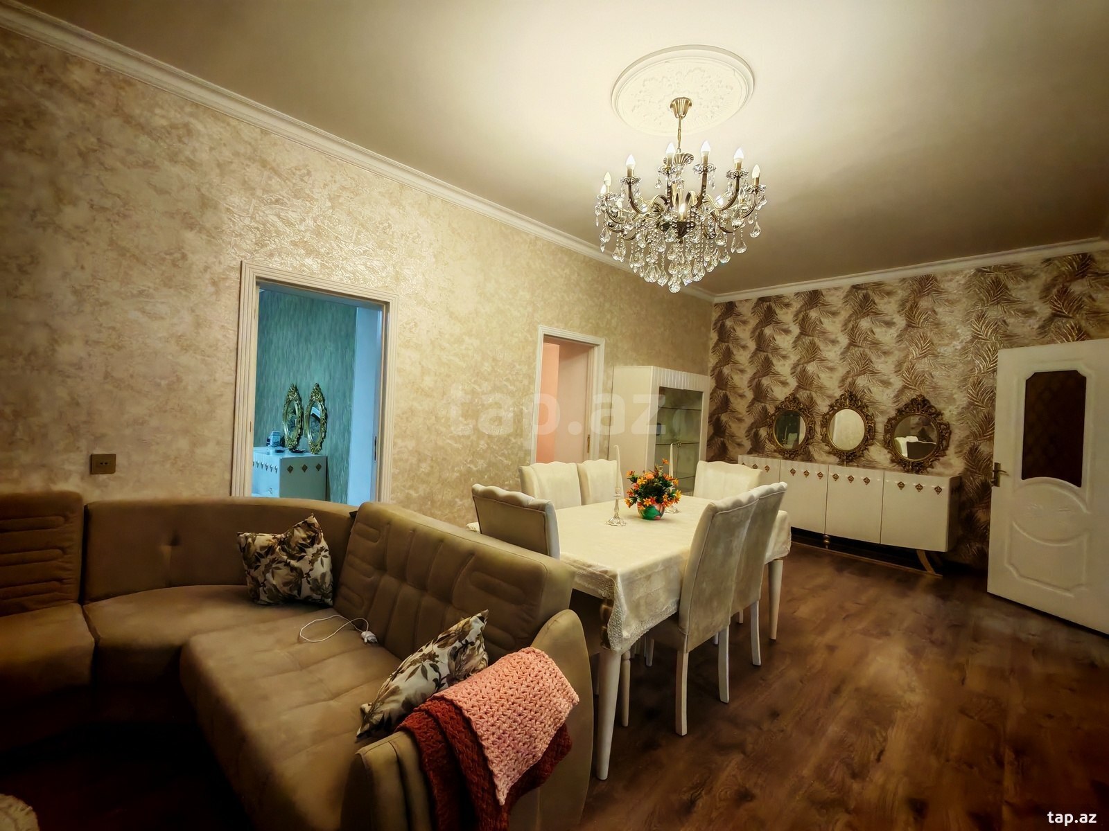 Həyət evi, Biləcəri qəs. (8)
